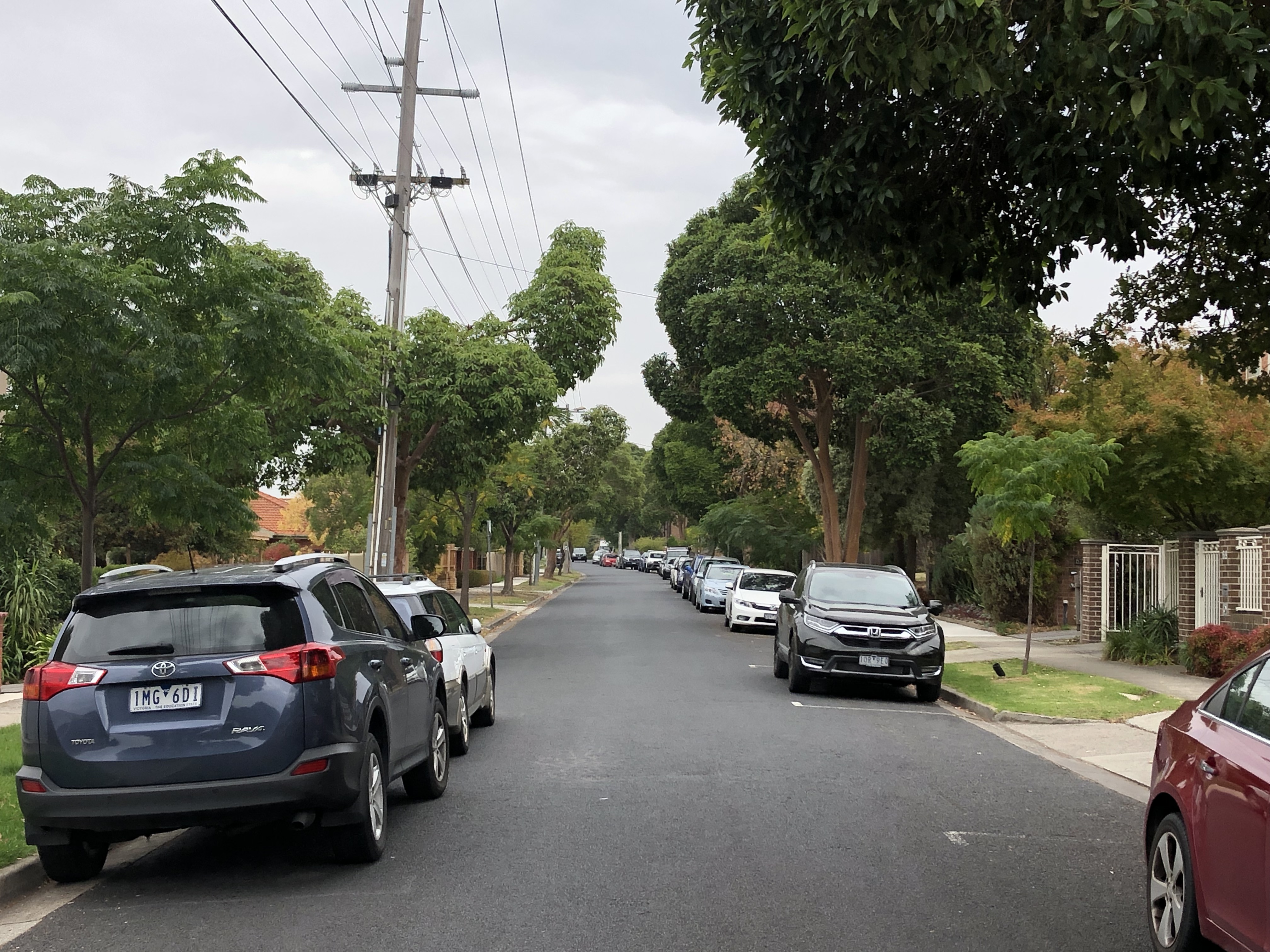 Doncaster_East_Streetscape