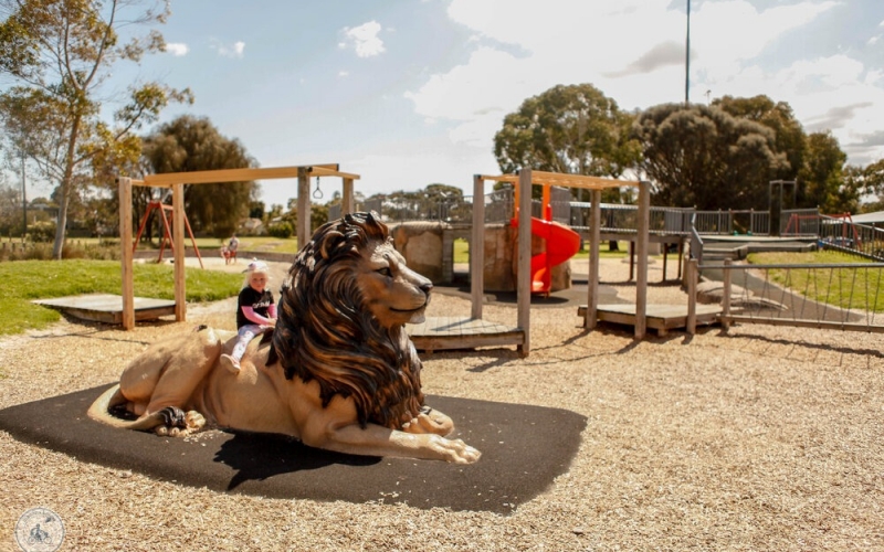 Tjilatjirrin Reserve. Credit image: https://www.mammaknowssouth.com.au/parks-and-playgrounds