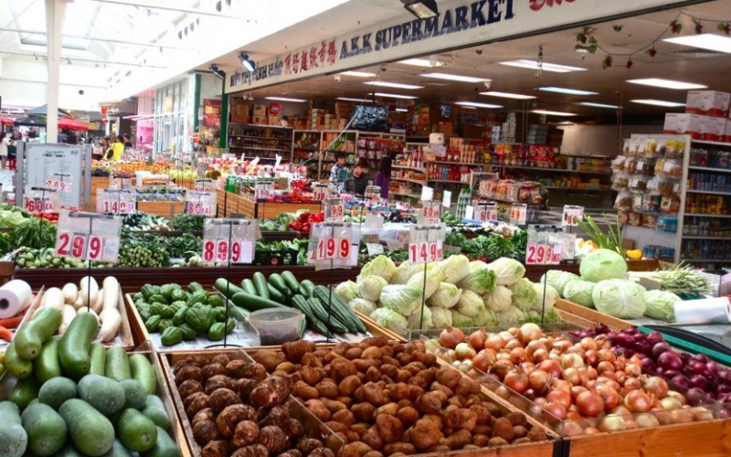 Springvale market. Credit Image: https://goodmigrations.com/