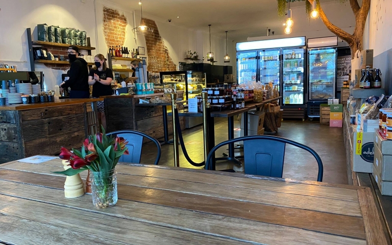 Birdcage Altona Cafe. Credit image: https://www.facebook.com/birdcagecafe