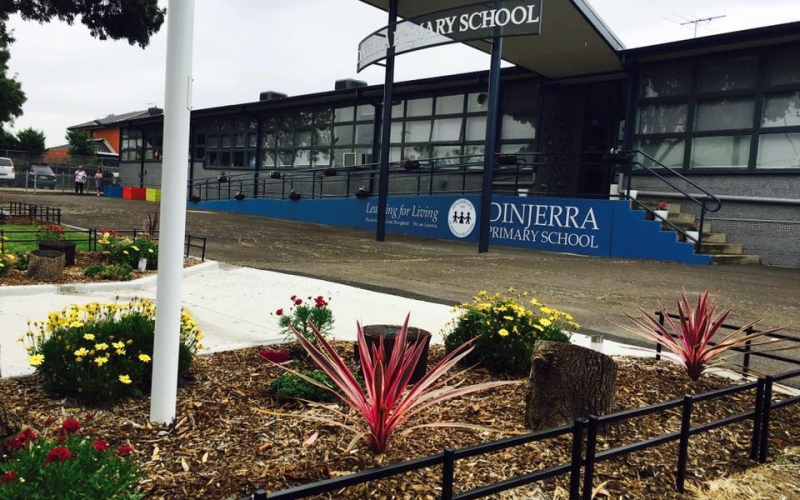 Dinjerra Primary School. Credit image: https://www.facebook.com/DinjerraPrimarySchool