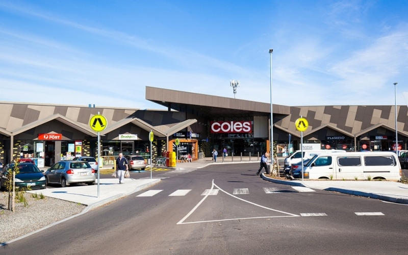 Summerhill Shopping Centre is on the border of Kingsbury & Reservoir. Credit image: https://summerhillshoppingcentre.com.au/