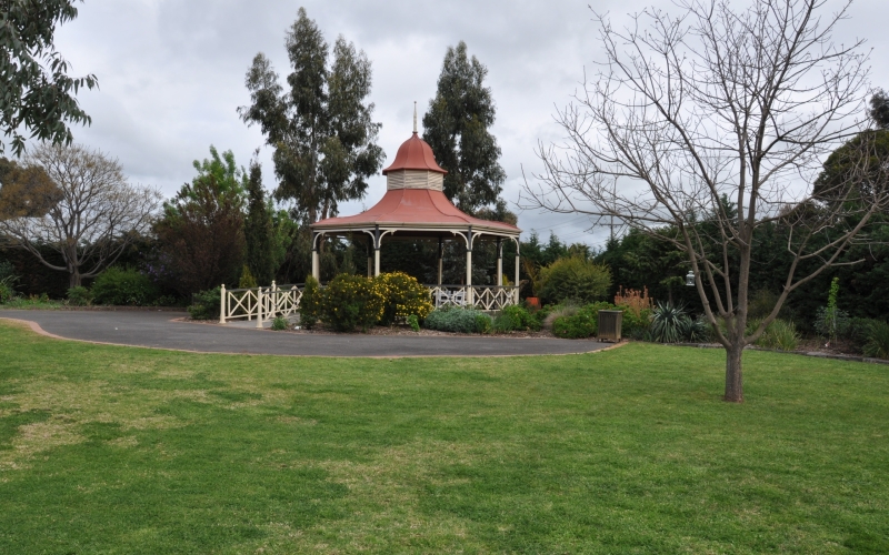 Mambourin Sensory Gardens. Credit image: https://www.weekendnotes.com/mambourin-sensory-gardens/