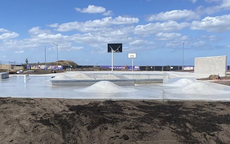 Mambourin Skate Park. Credit image: https://blog.skateboard.com.au/skateparks/australia/mambourin-skatepark/