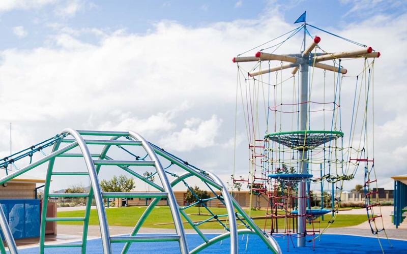 Meridian estate is a fun outdoor space for kids. Credit image: https://www.meridianclyde.com.au/news/meridians-central-park