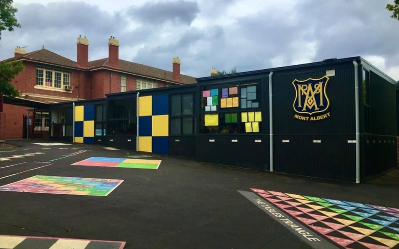 Mont Albert Primary School. Credit image: https://www.facebook.com/MontAlbertPS/