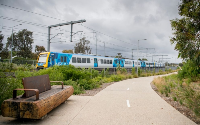 Seaford Station is on the train line connecting Frankston and CBD. Credit image: https://bigbuild.vic.gov.au/