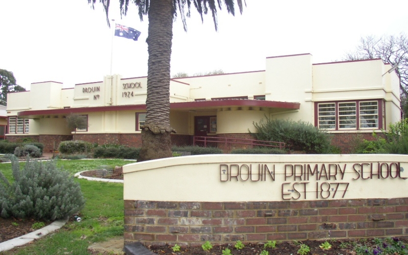 Drouin Primary School. Credit image: https://www.facebook.com/DrouinPrimarySchool