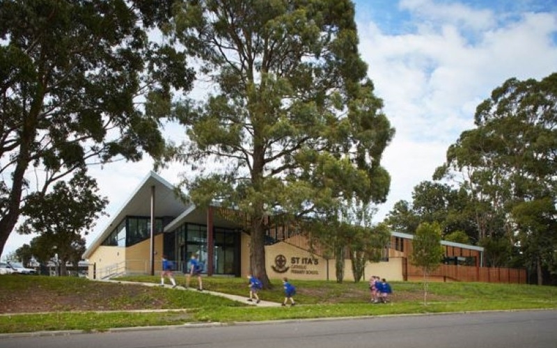 St Ita's Primary School. Credit image: https://stitaspsdrouin.schoolzineplus.com/