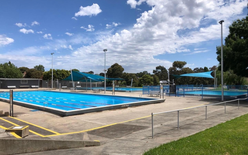 Pascoe Vale Outdoor Pool. Credit image: https://www.facebook.com/PascoeValeOutdoorPool