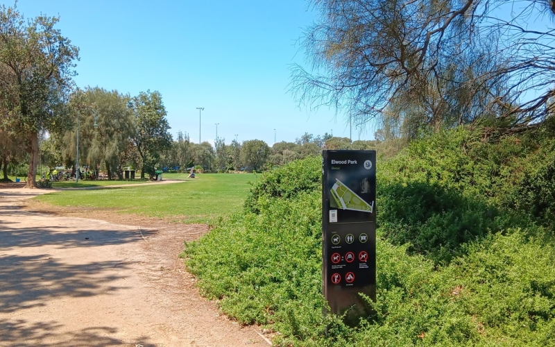 Elwood Park is used all year by cyclists, runners and dog walkers.